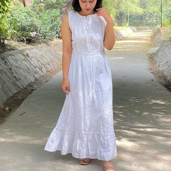 ALLABOUTONESELF Dresses & Skirts - Medium- 100% Cotton White Maxi Dress